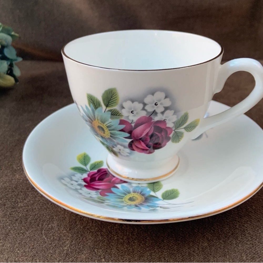 Floral Porcelain Tea Cup and Saucer Set